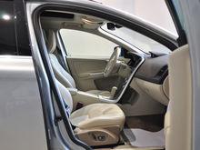 2011 ֠XC60 2.0T Ű