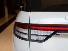 2021�� �w�м� 3.0T V6 ���(q��)������