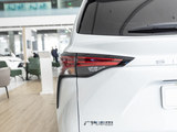 2023款 赛那 2.5L混动 铂金版