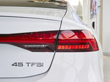2024款 奥迪A7 45 TFSI 臻选型
