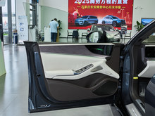 2024 vZ9 EV 630 Max