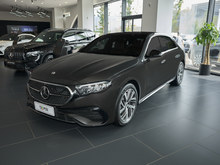 2025 YE Ŀ E 300 L r\