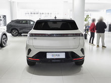 2025 I06Դ EM-P 126LmHalo