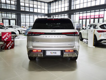 2024 ӢQX60 2.0T ׿Խ
