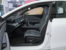 2025�� �y��E8 575km ̽�����{��