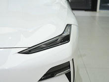 2025�� �y��E8 575km ̽�����{��