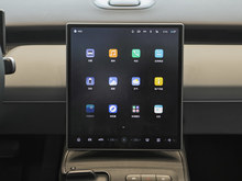 2024 εET5T 75kWh Touring