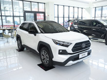 2024 RAV4s 2.0L CVT̽UPlus