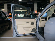 2024 M5  Max RS A{