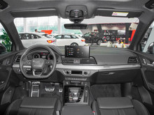 2024 WQ5L Sportback 40 TFSI r