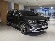 2025  380TSI AѾPro  7