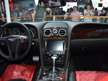 2017 ŷ½ GT 4.0T V8 S Blackline